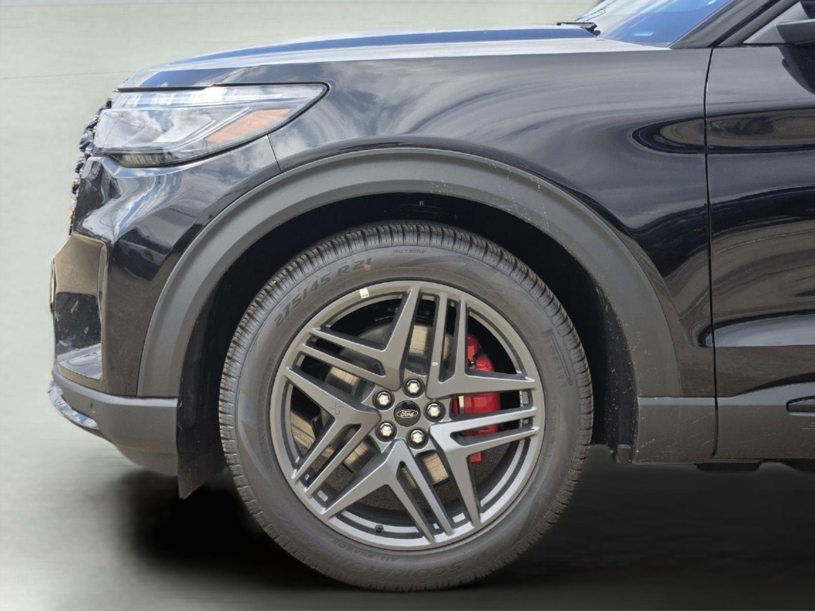 New 2026 Agate Black Metallic Ford ST image 6
