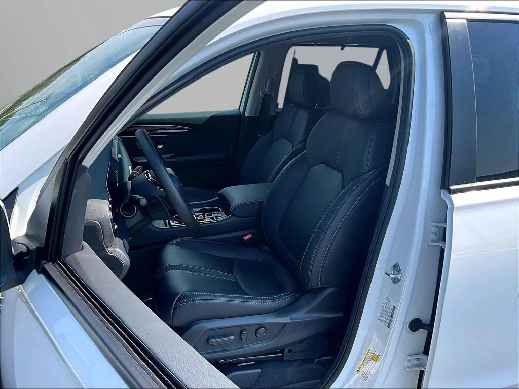 New 2026 Platinum White Pearl Honda AWD EX-L image 24