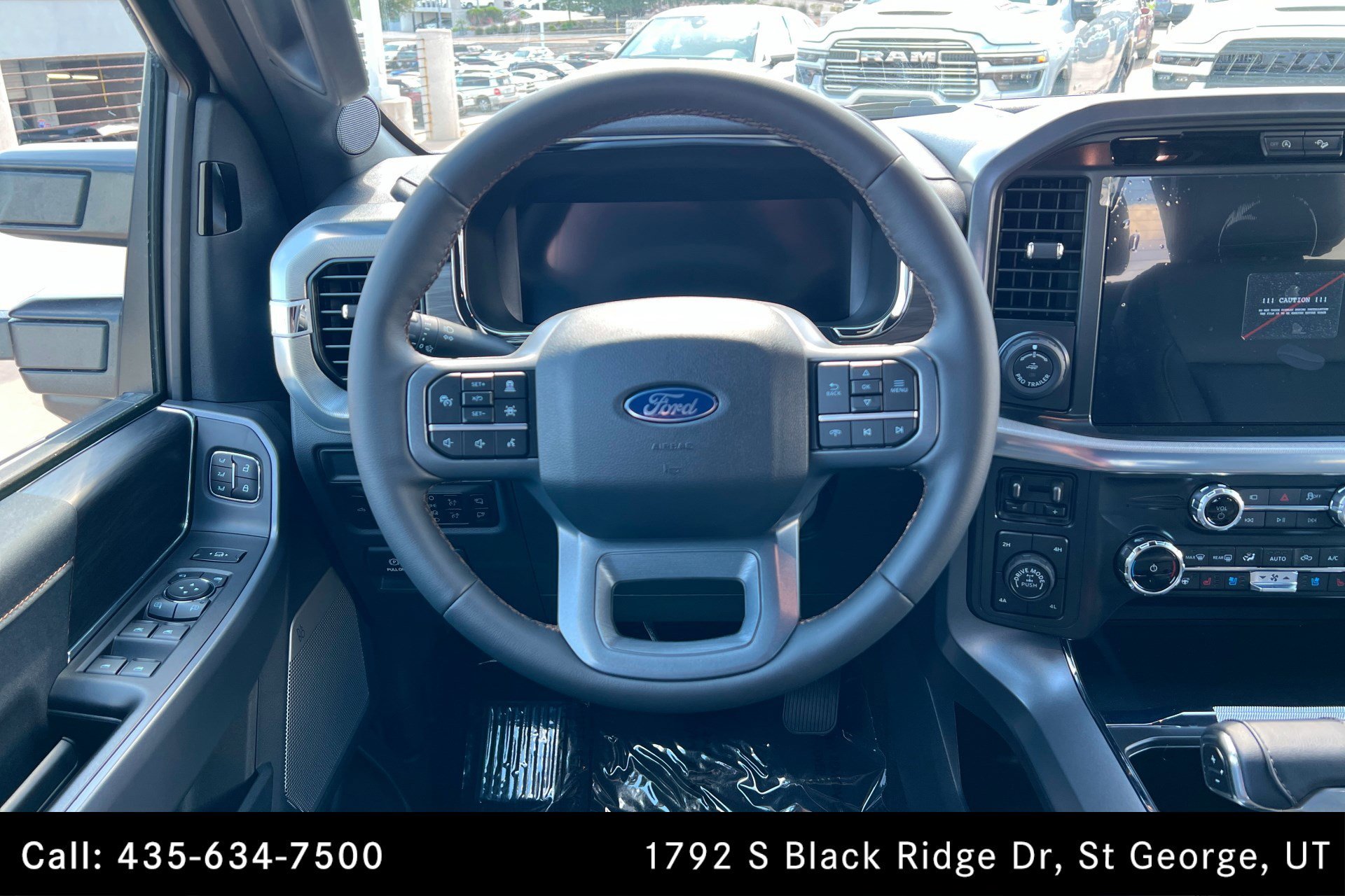 Used 2026 OXFORD WHITE Ford LARIAT image 13
