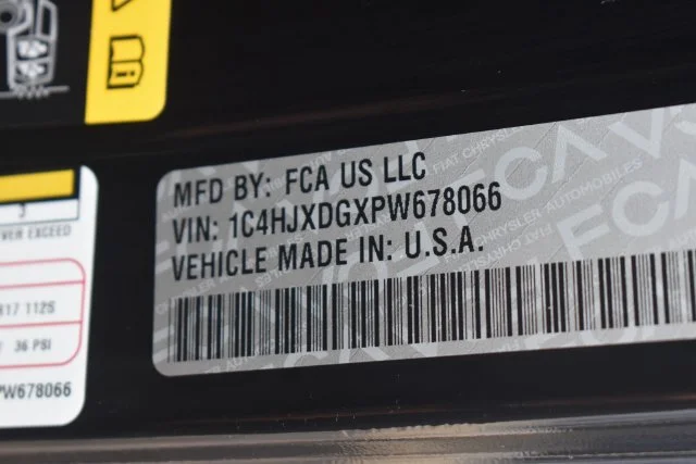 Used 2023 Black Jeep Sport S image 35