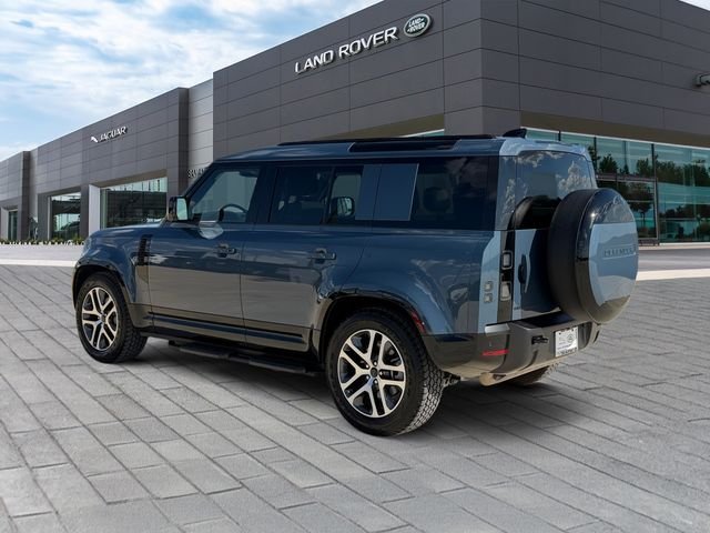 Certified Used 2026 Blue Land Rover X-Dynamic SE image 3