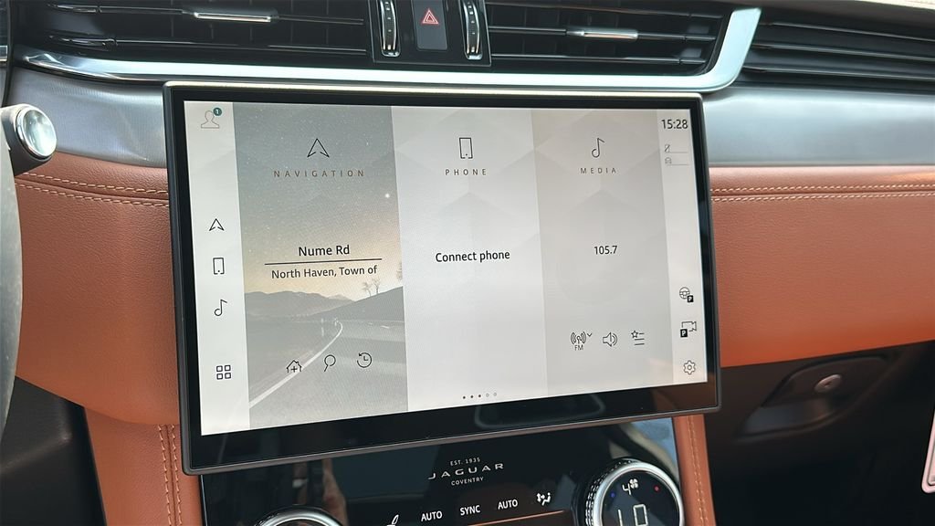 2026 Jaguar F-Pace R-Dynamic S - Photo 17