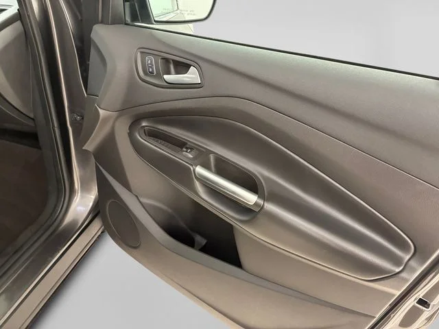 Used 2018 Gray Ford SE image 15