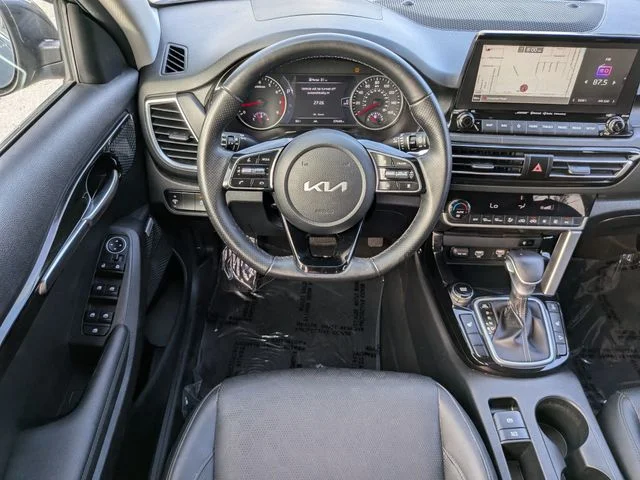 Used 2022 Gray Kia SX image 12