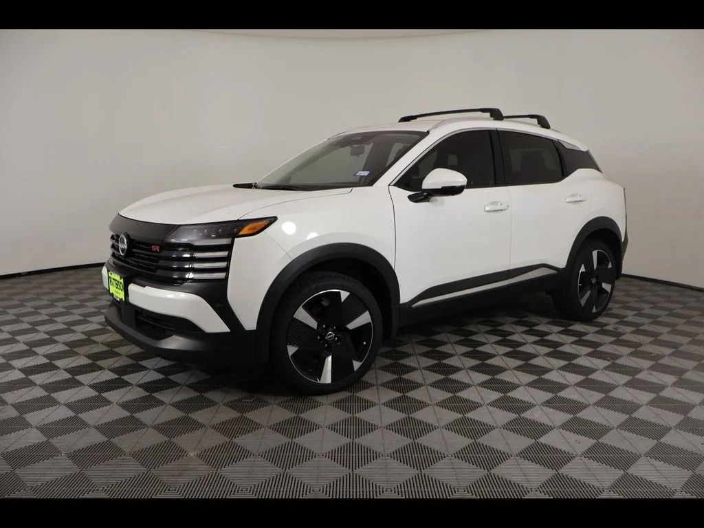 Used 2025 White Nissan SR image 1