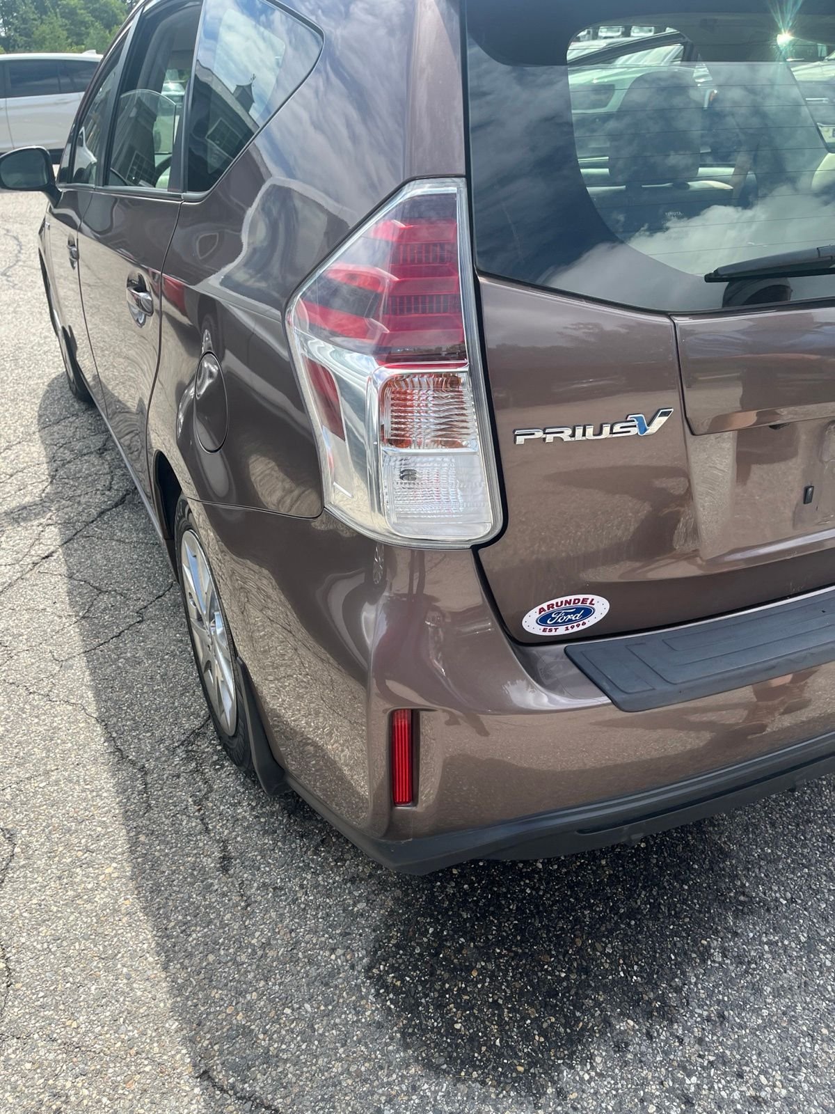 Used 2017 Brown Toyota Four image 5