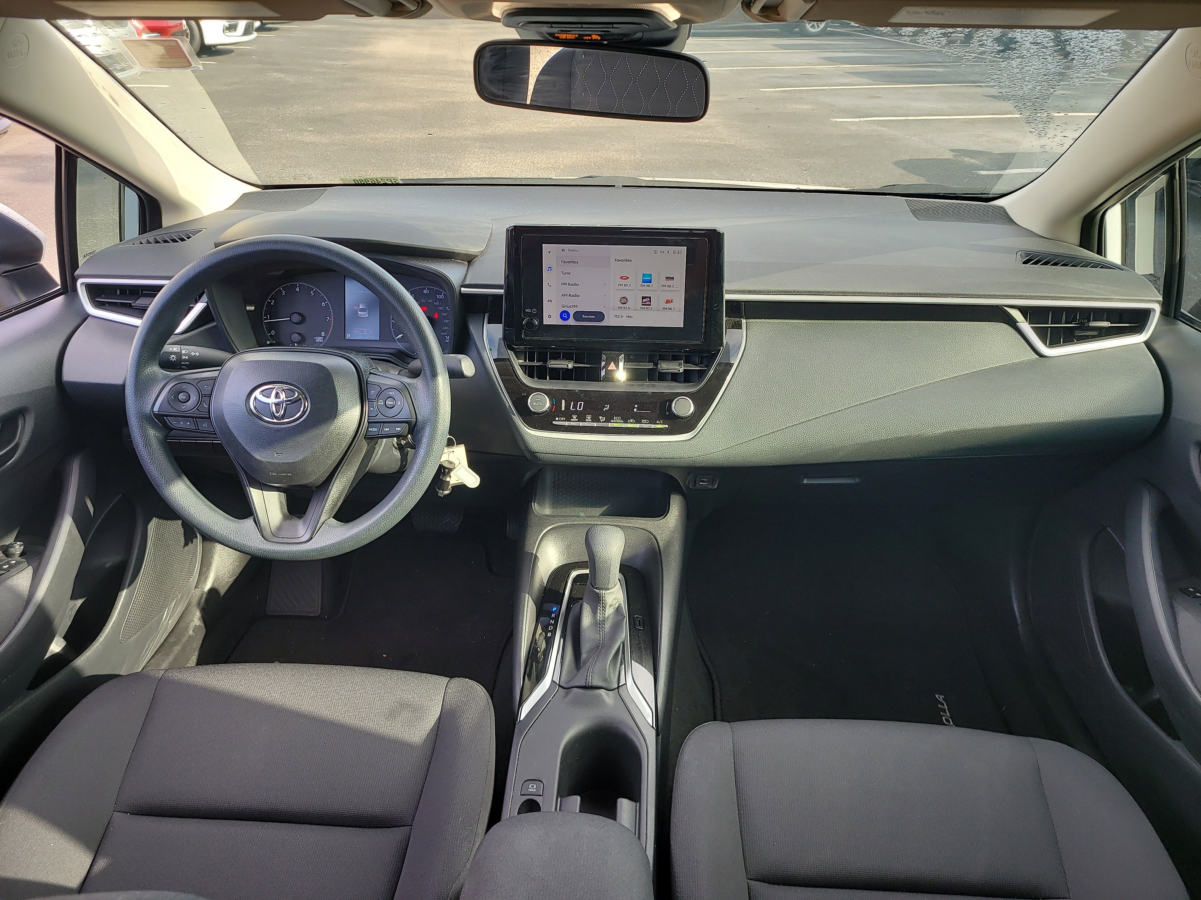 Used 2025 Ice Toyota LE image 13