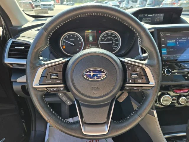 Used 2022 Green Subaru Limited image 33