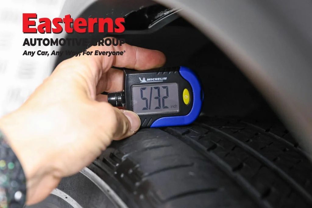 Used 2023 Blue Nissan SV image 29