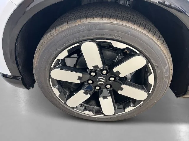 New 2026 Frostline White Pearl Honda Elite image 11