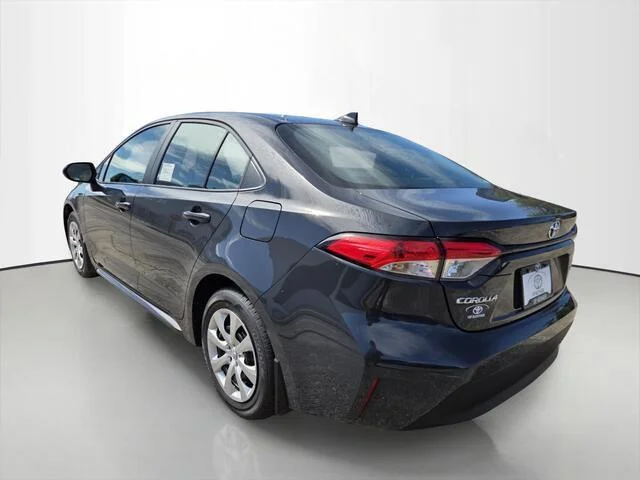Used 2026 Underground Toyota LE image 3