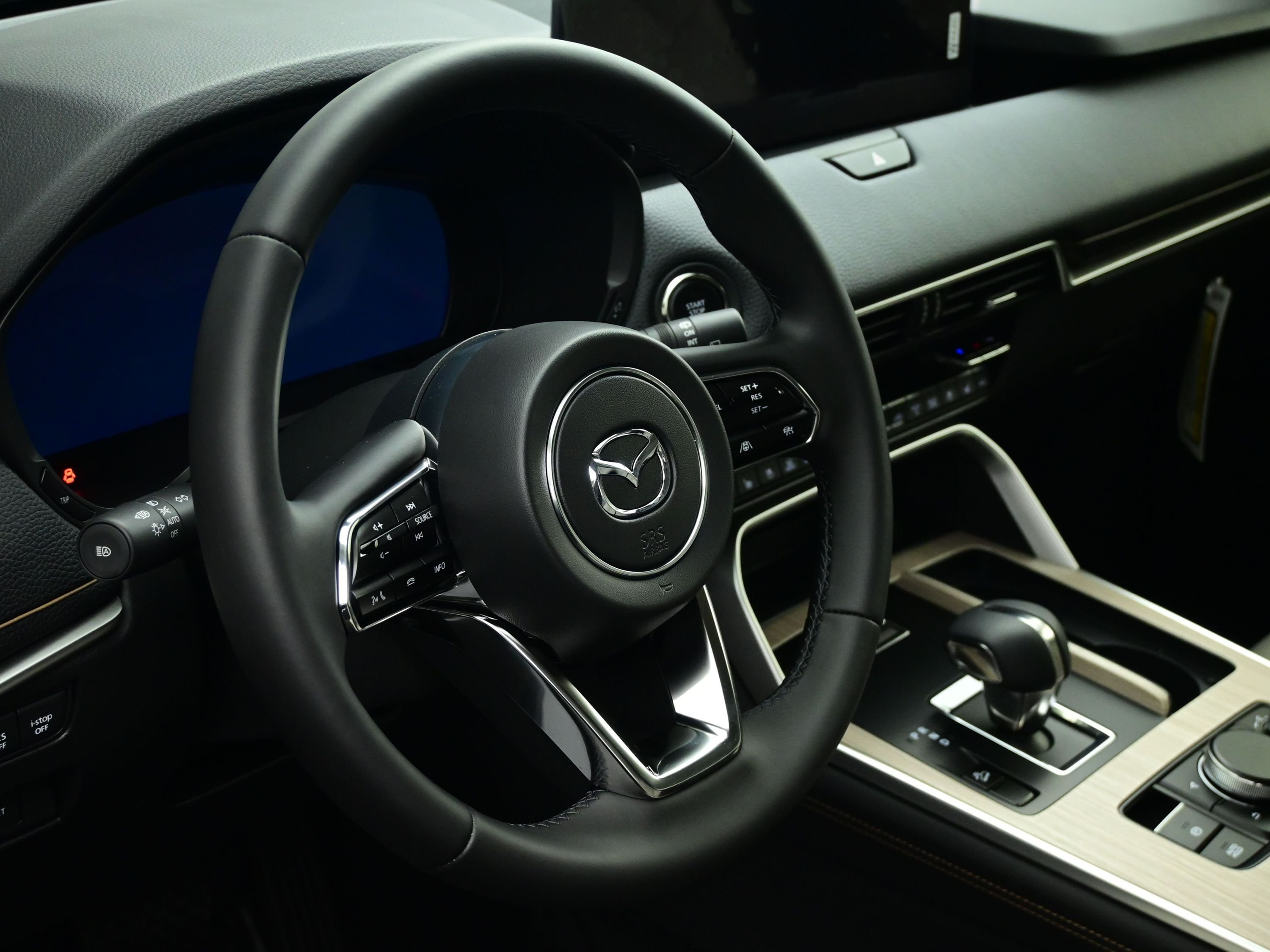 2026 Mazda CX-90 Premium Package - Photo 32