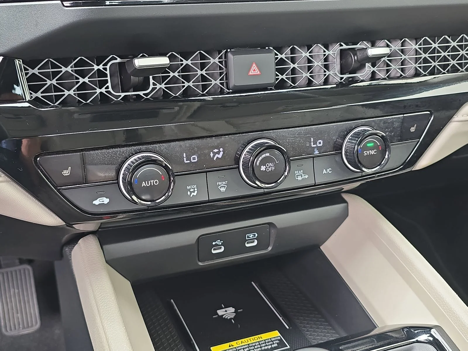 2025 Honda Accord Hybrid EX-L - Photo 22