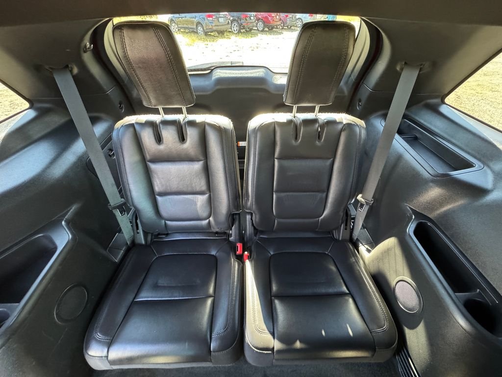 Used 2014 Ruby Red Metallic Ford XLT image 29