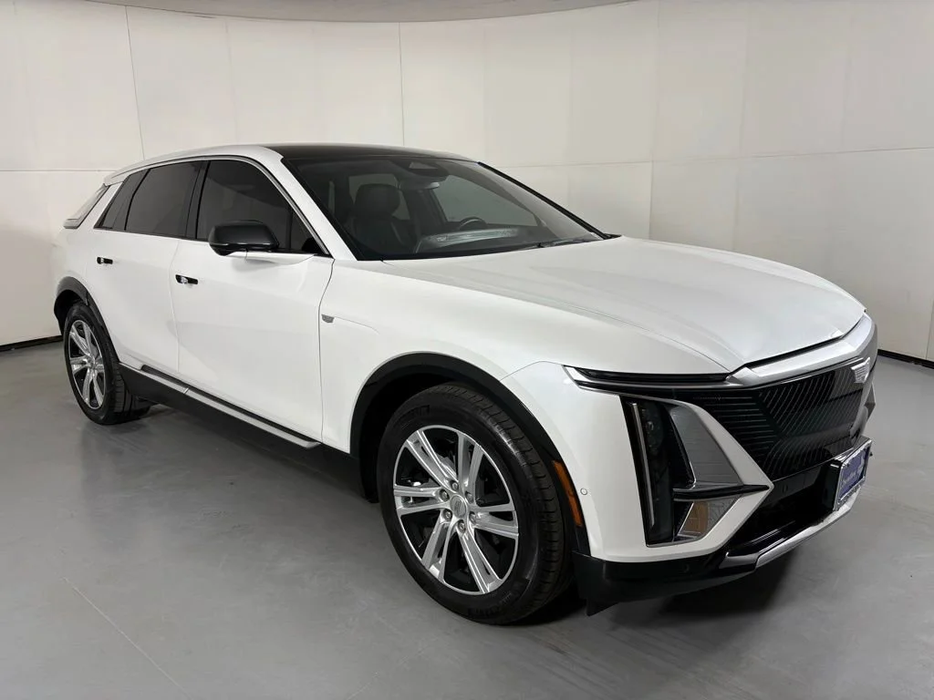 Used 2024 Cadillac LYRIQ Tech with VIN 1GYKPMRL5RZ120842 for sale in Phoenix, AZ