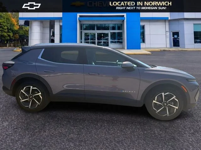 New 2026 Galaxy Gray Metallic Chevrolet LT image 4