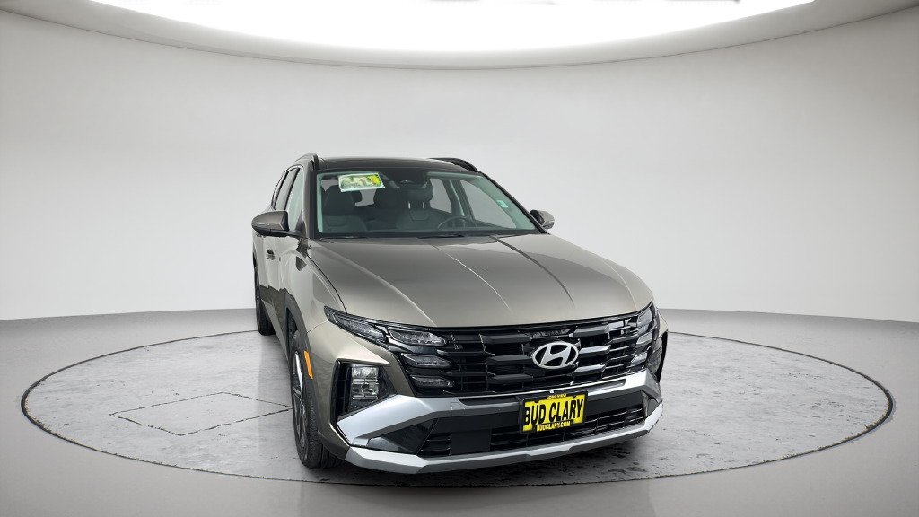 Used 2025 Beige Hyundai SEL Convenience image 4