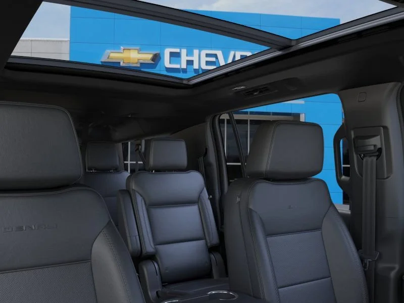 2026 GMC Yukon XL Denali - Photo 24