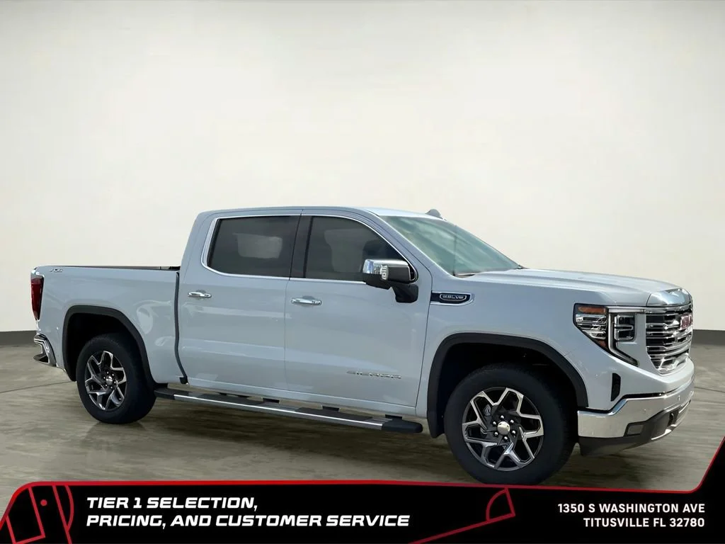 New 2026 Glacier White Tricoat GMC SLT image 15