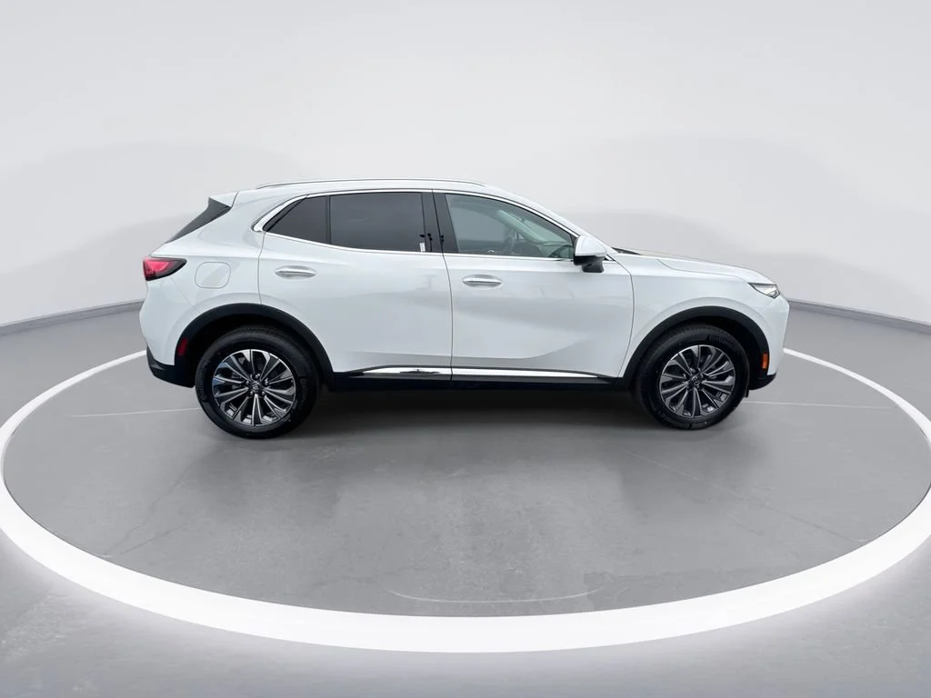 New 2026 Summit White Buick Preferred image 9