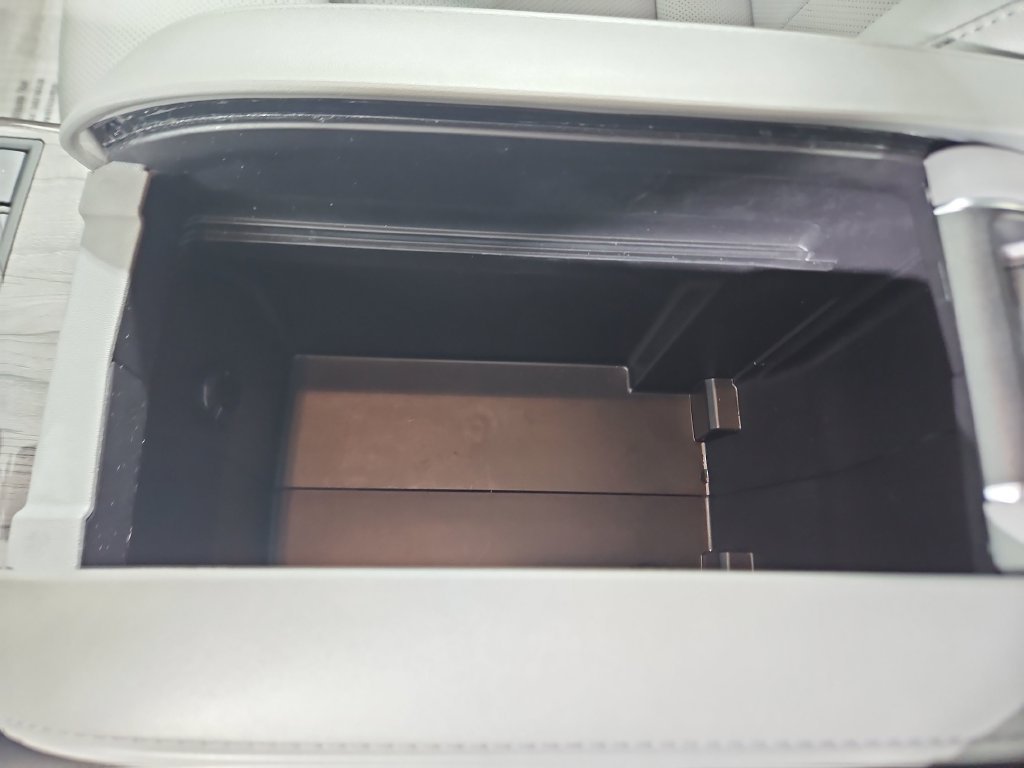 Used 2023 Pearl Toyota Limited image 26
