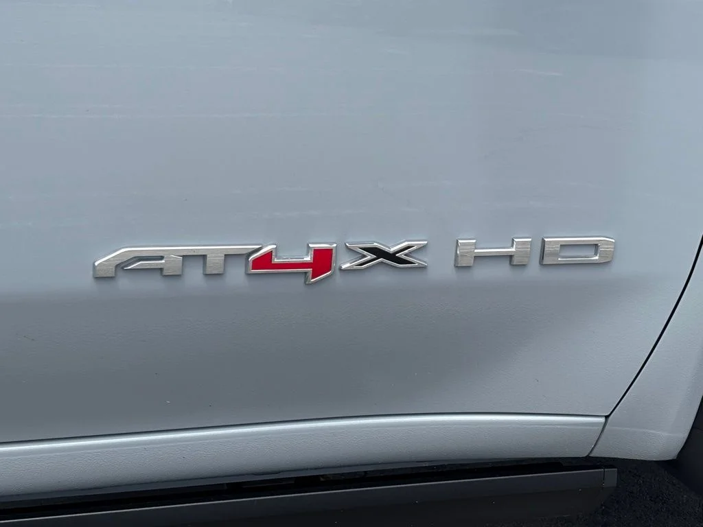 2025 GMC Sierra 2500HD AT4X - Photo 7
