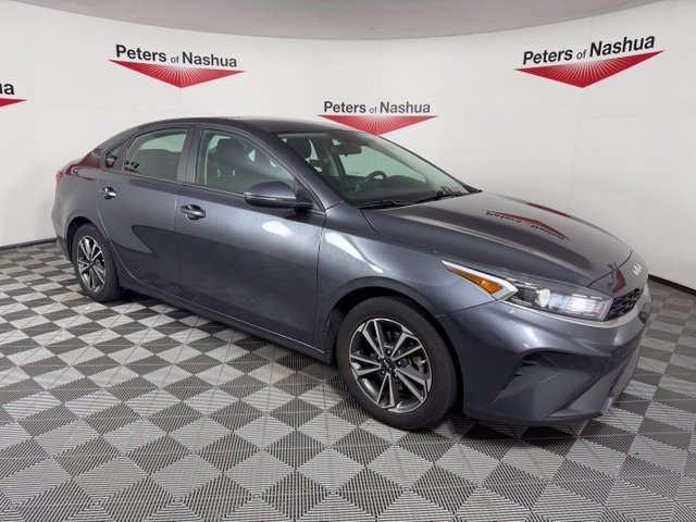 Used 2022 Gray Kia LXS image 1