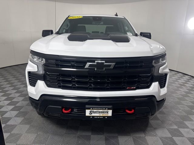 New 2026 Summit White Chevrolet LT Trail Boss image 6