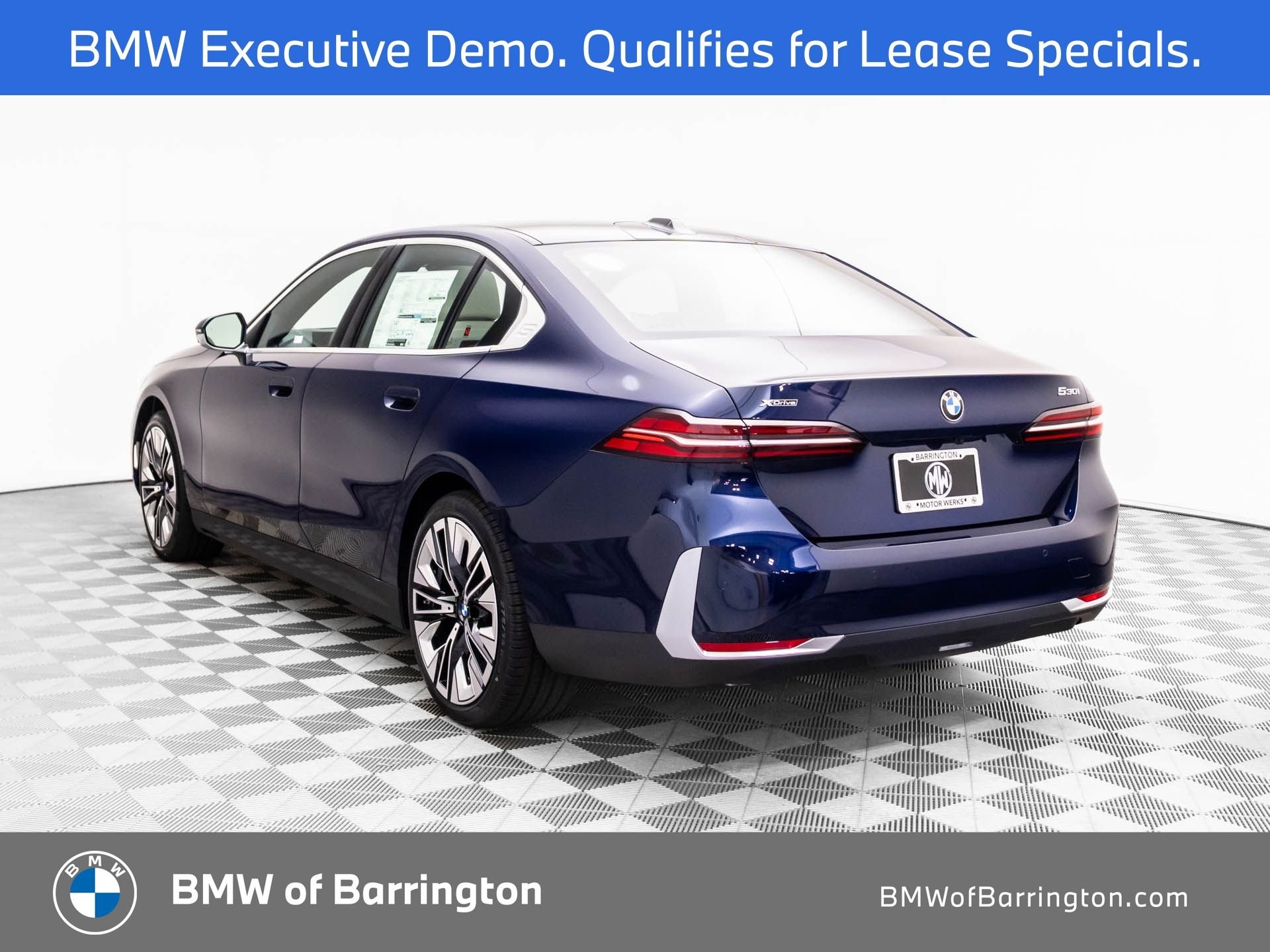 New 2026 Tanzanite Blue II Metallic BMW 530i xDrive image 3