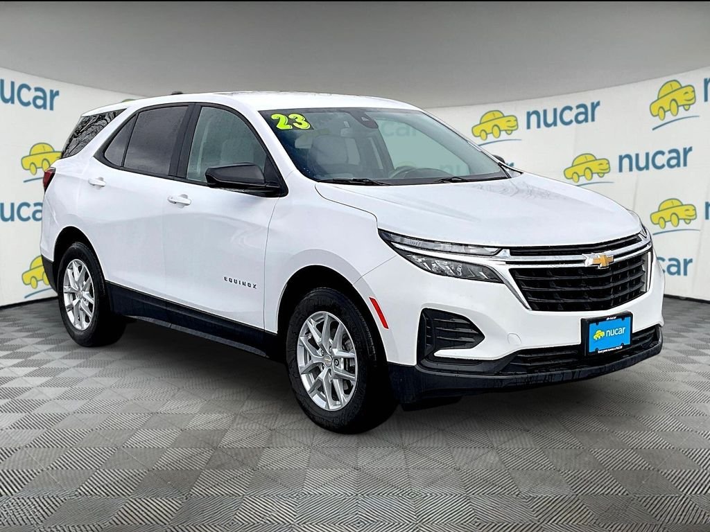 White 2023 Chevrolet Equinox LS AWD with 1FL SUV / Crossover Four-Wheel Drive 6-Speed Automatic Overdrive