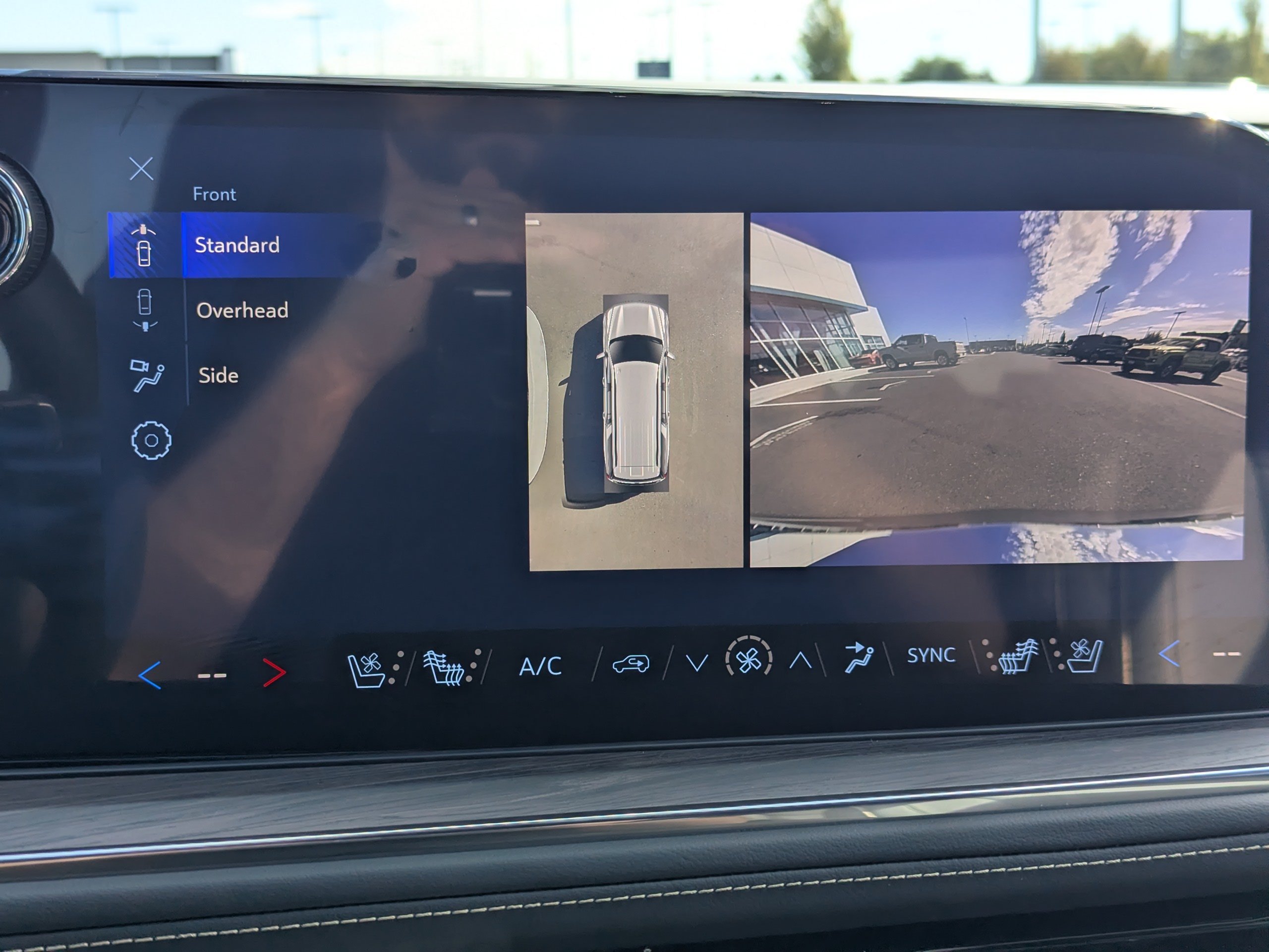 2026 Chevrolet Suburban Premier - Photo 23