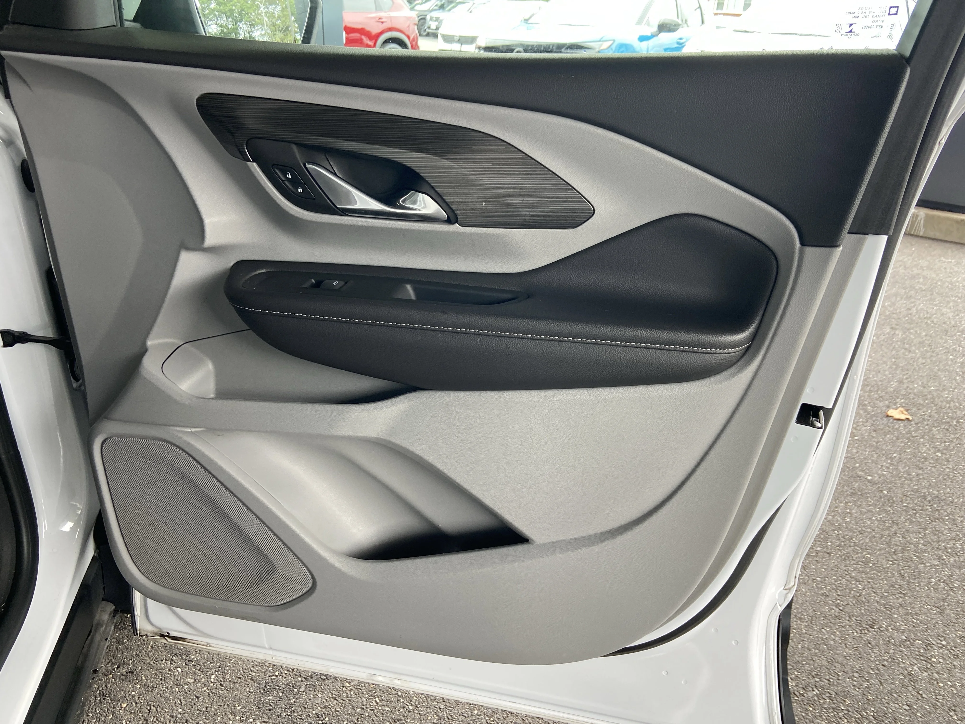 2022 GMC Terrain SLT - Photo 25