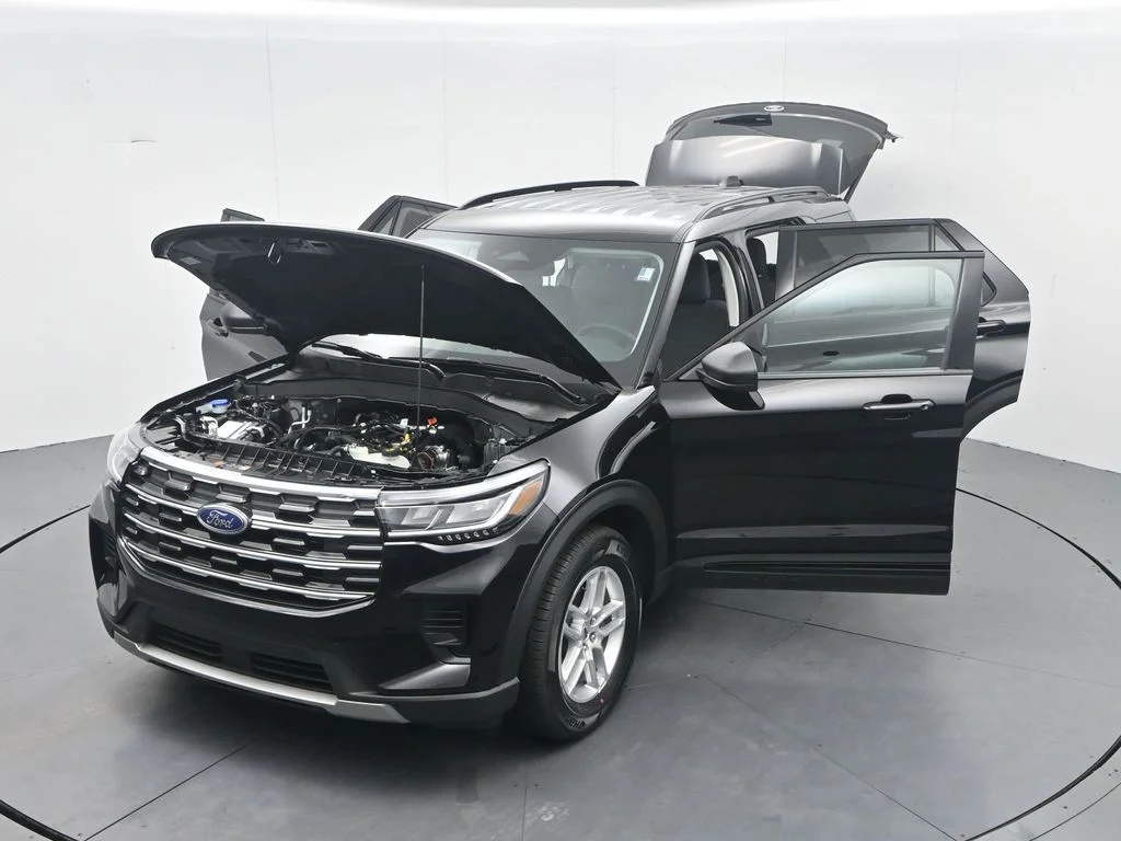 New 2026 Agate Black Metallic Ford Active image 49