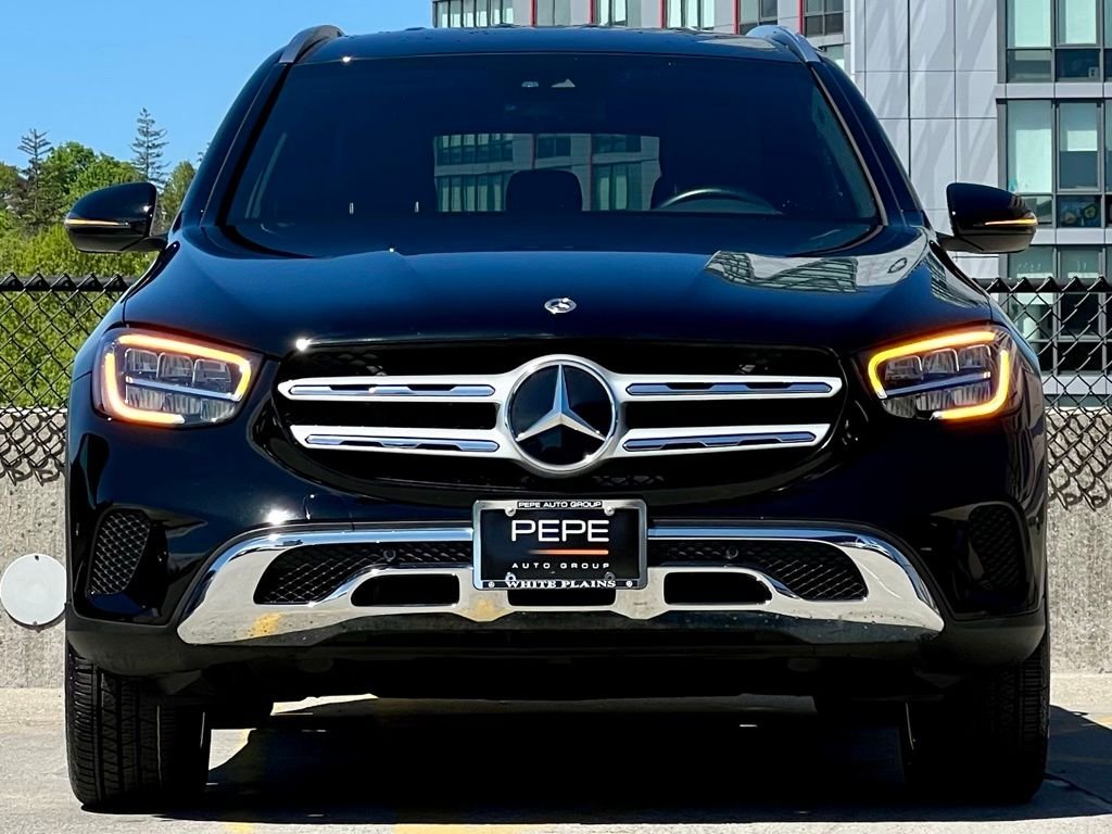 Certified Used 2022 Black Mercedes-Benz GLC 300 image 2