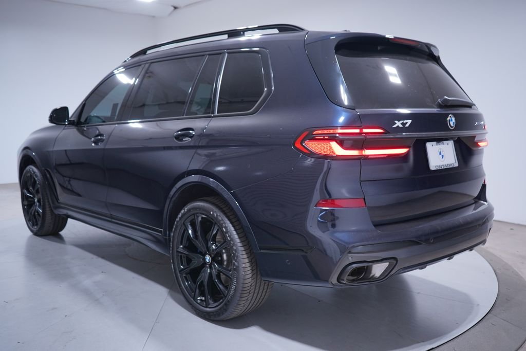 Certified Used 2024 Carbon Black Metallic BMW xDrive40i image 3