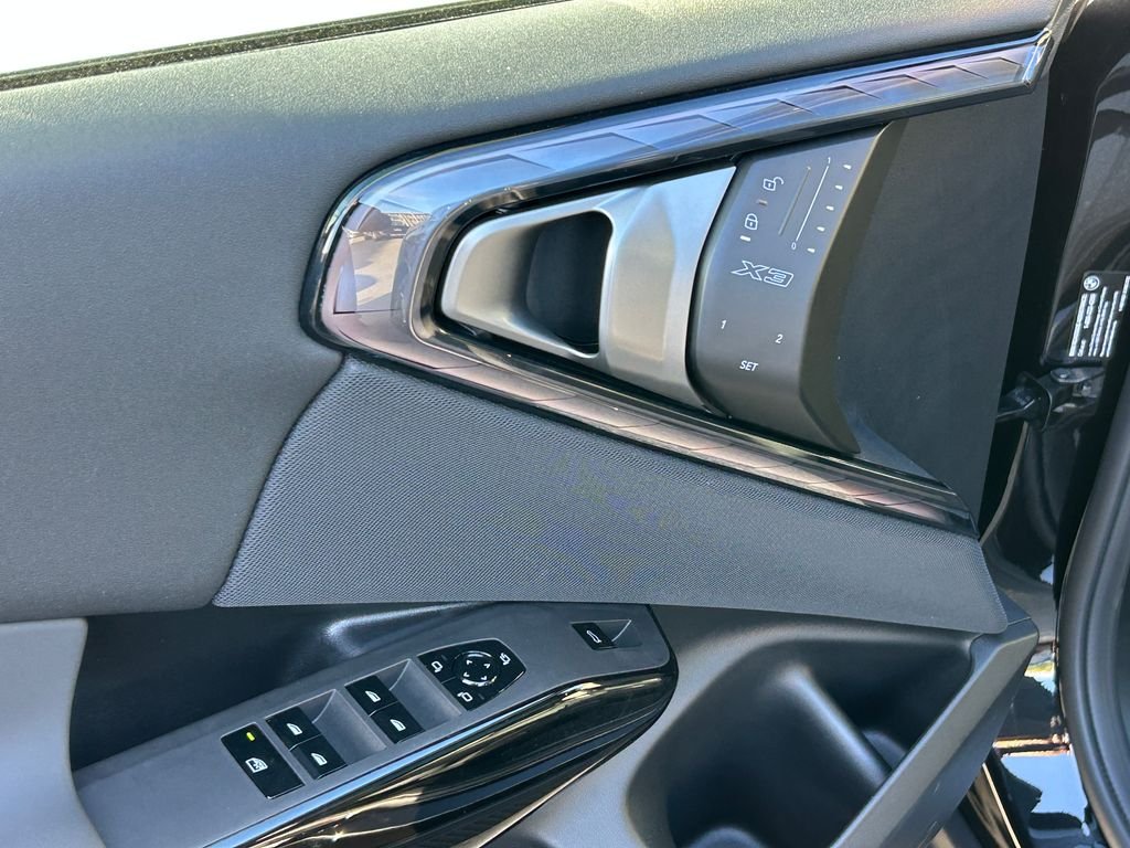 New 2026 Black Sapphire Metallic BMW 30 xDrive image 12