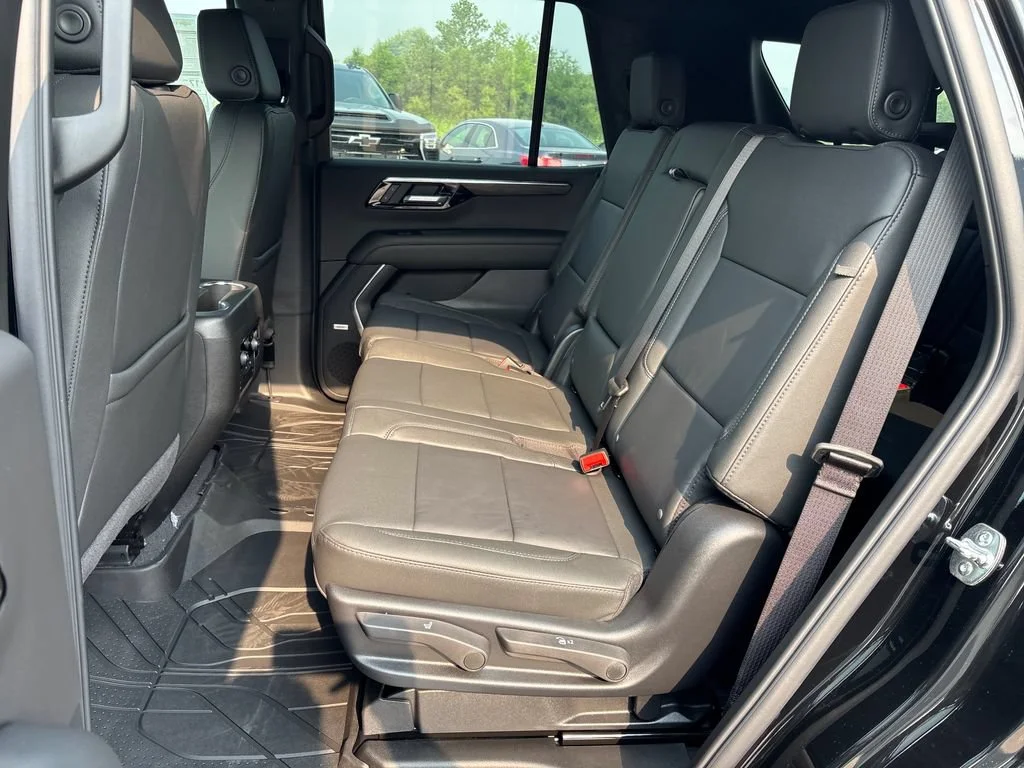 New 2026 Black Chevrolet LT image 26