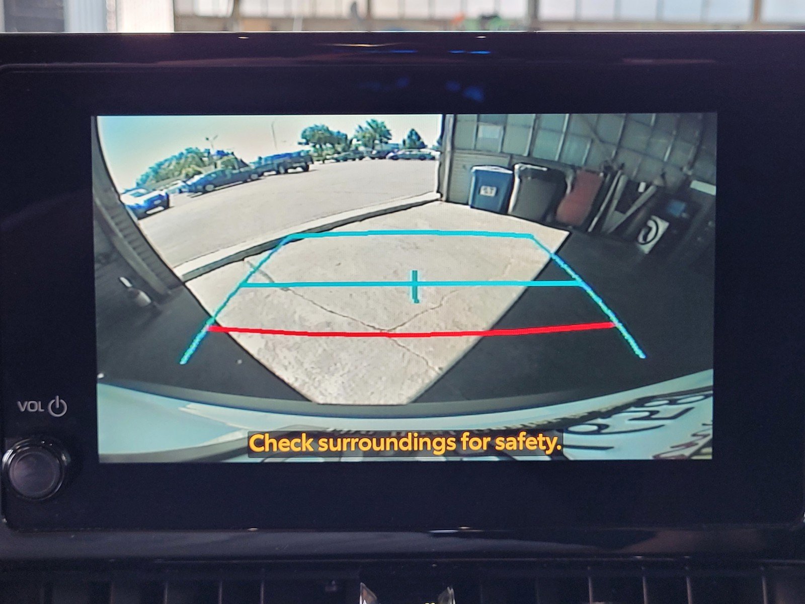 Used 2024 Wind Chill Pearl Toyota LE image 12