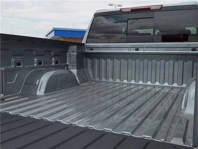 New 2026 Sterling Metallic GMC Elevation image 9