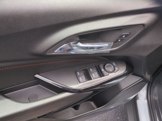 New 2026 Sterling Gray Metallic Chevrolet 2RS image 25