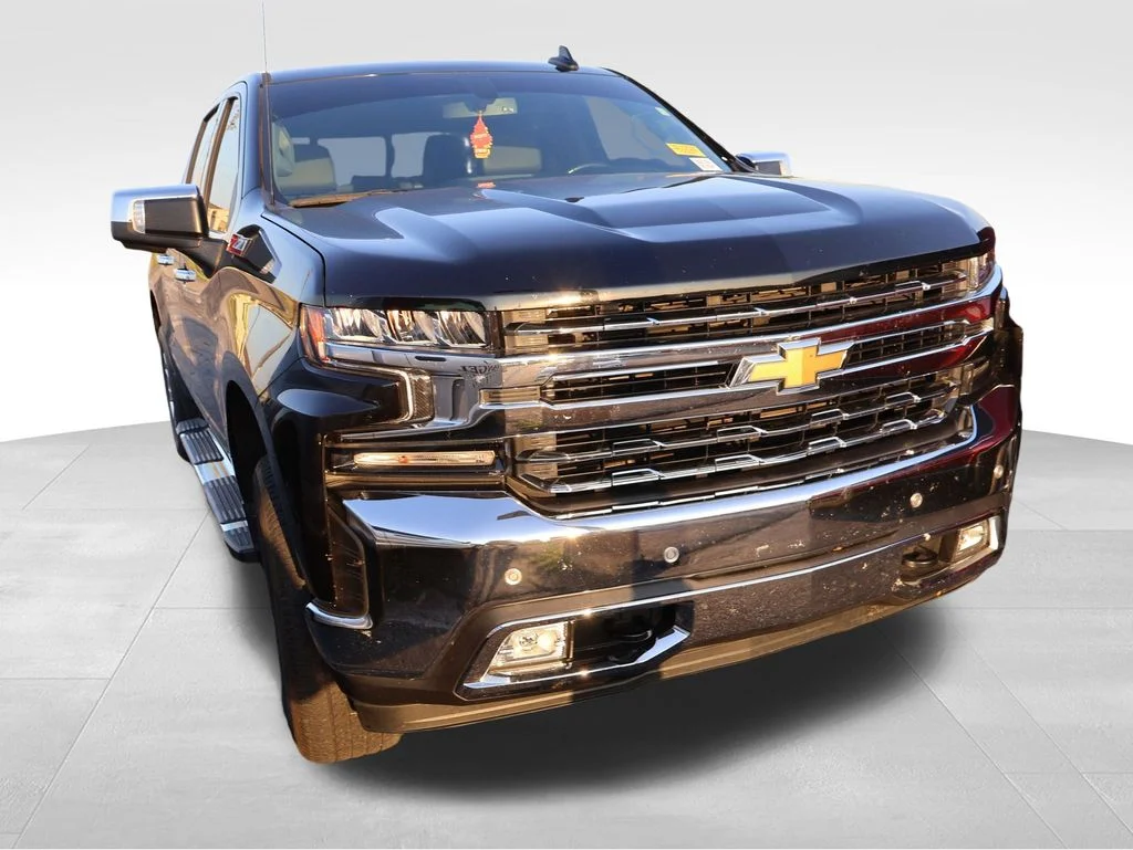 Used 2019 Black Chevrolet LTZ image 12