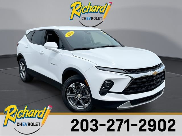 2025 Chevrolet Blazer 2.0T 2LT FWD's photo