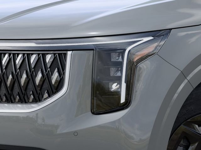 New 2027 Ceramic Silver Kia LXS image 10
