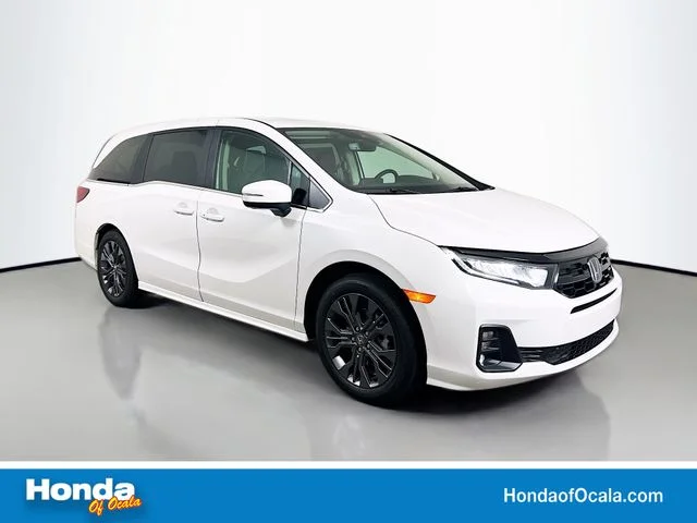 2026 Honda Odyssey Touring's photo