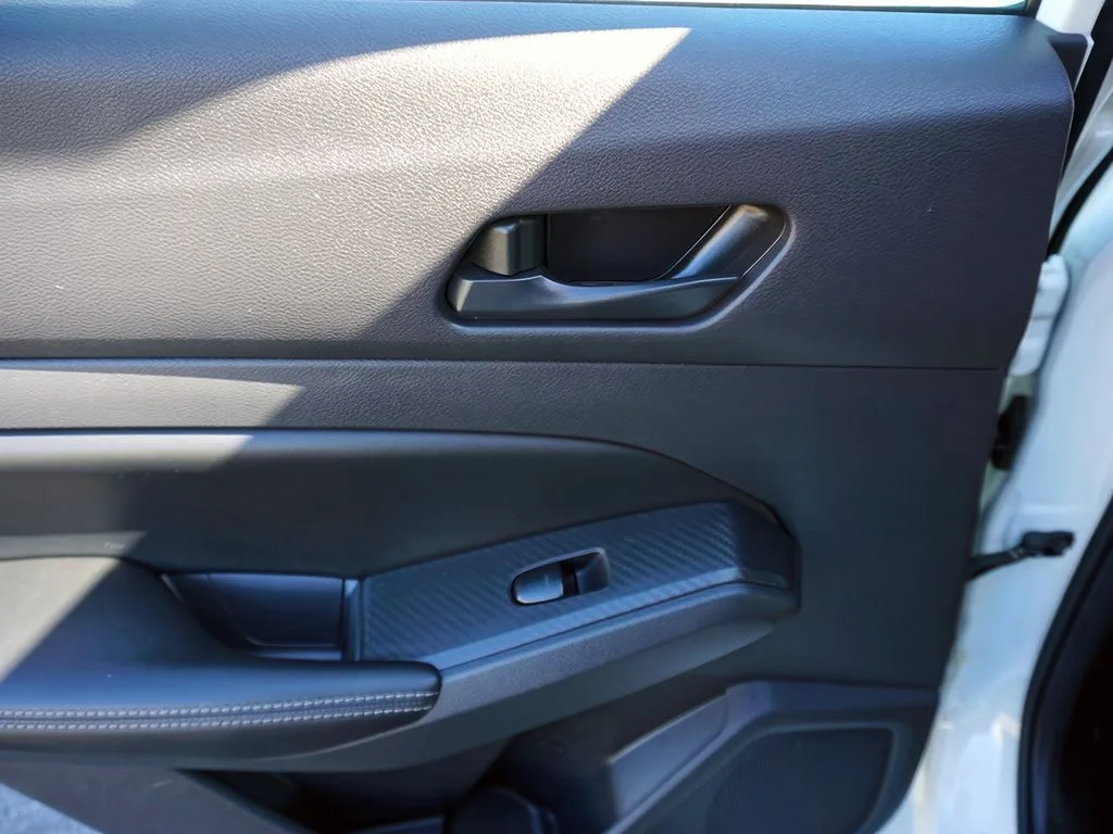 2025 Nissan Altima SV - Photo 40