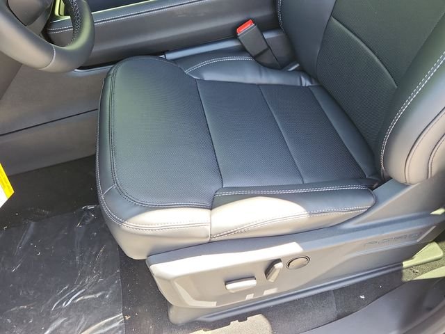 New 2026 Glacier Gray Metallic Tri-Coat Ford Platinum® image 8