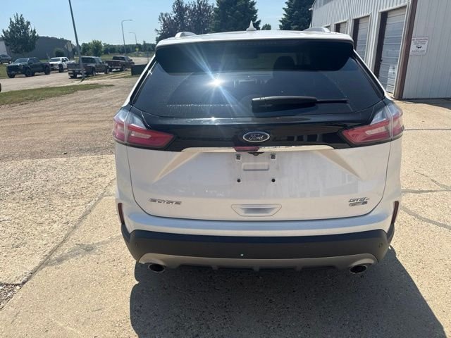 Used 2019 White Ford SEL image 9