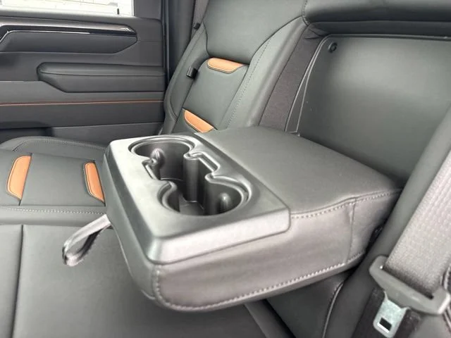 2026 GMC Sierra 2500HD AT4 - Photo 39