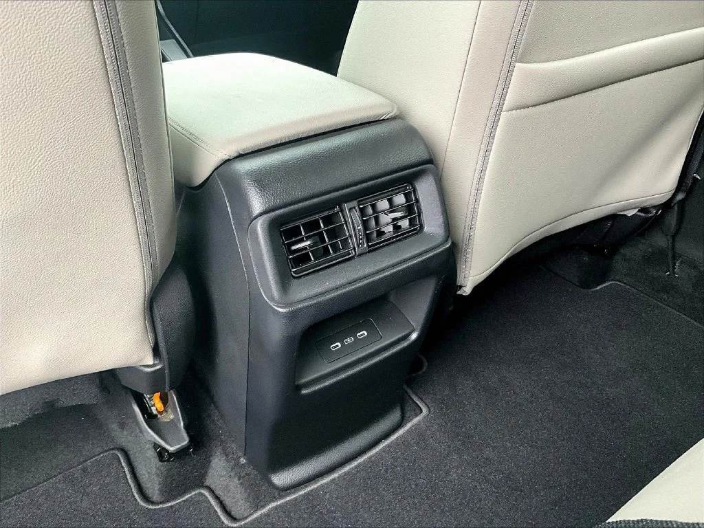Used 2026  Honda EX-L image 11