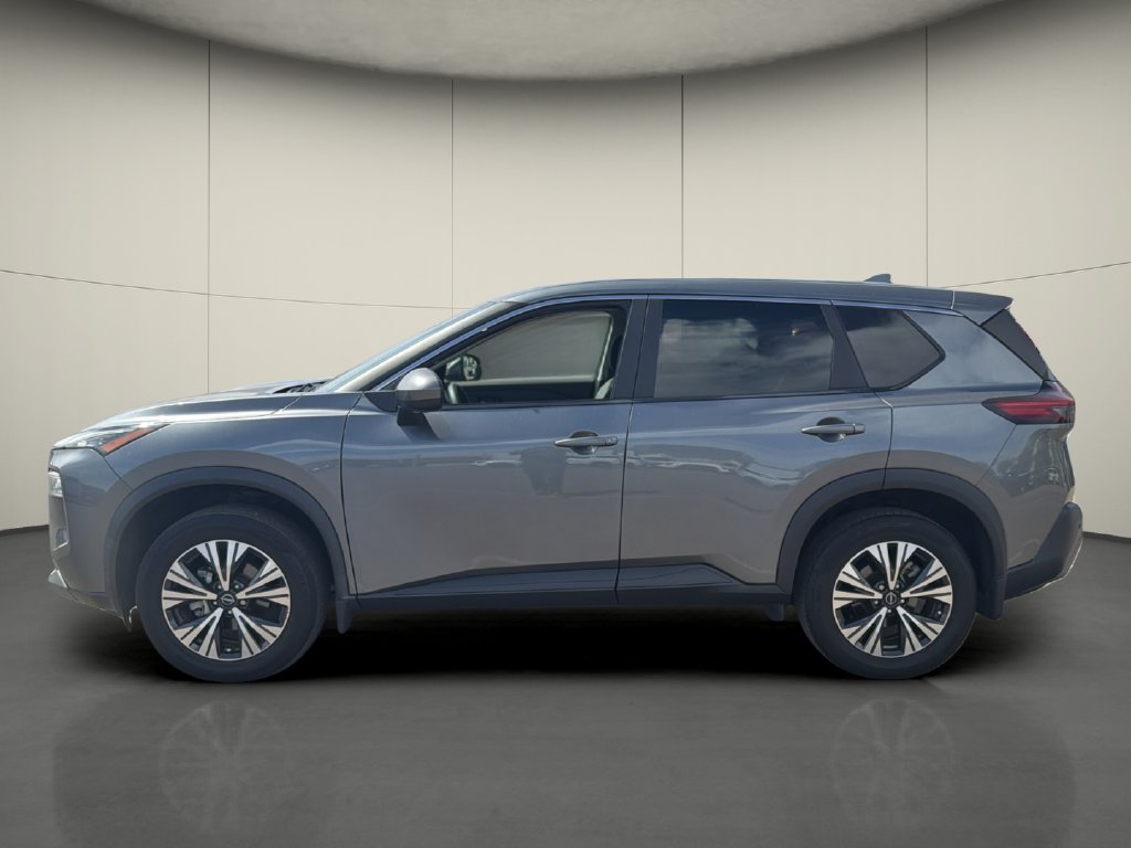 Used 2023 Gray Nissan SV image 4